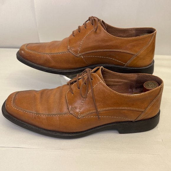 Johnston & Murphy Oxfords